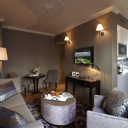 La Clef Louvre By The Crest Collection Hotel Parigi