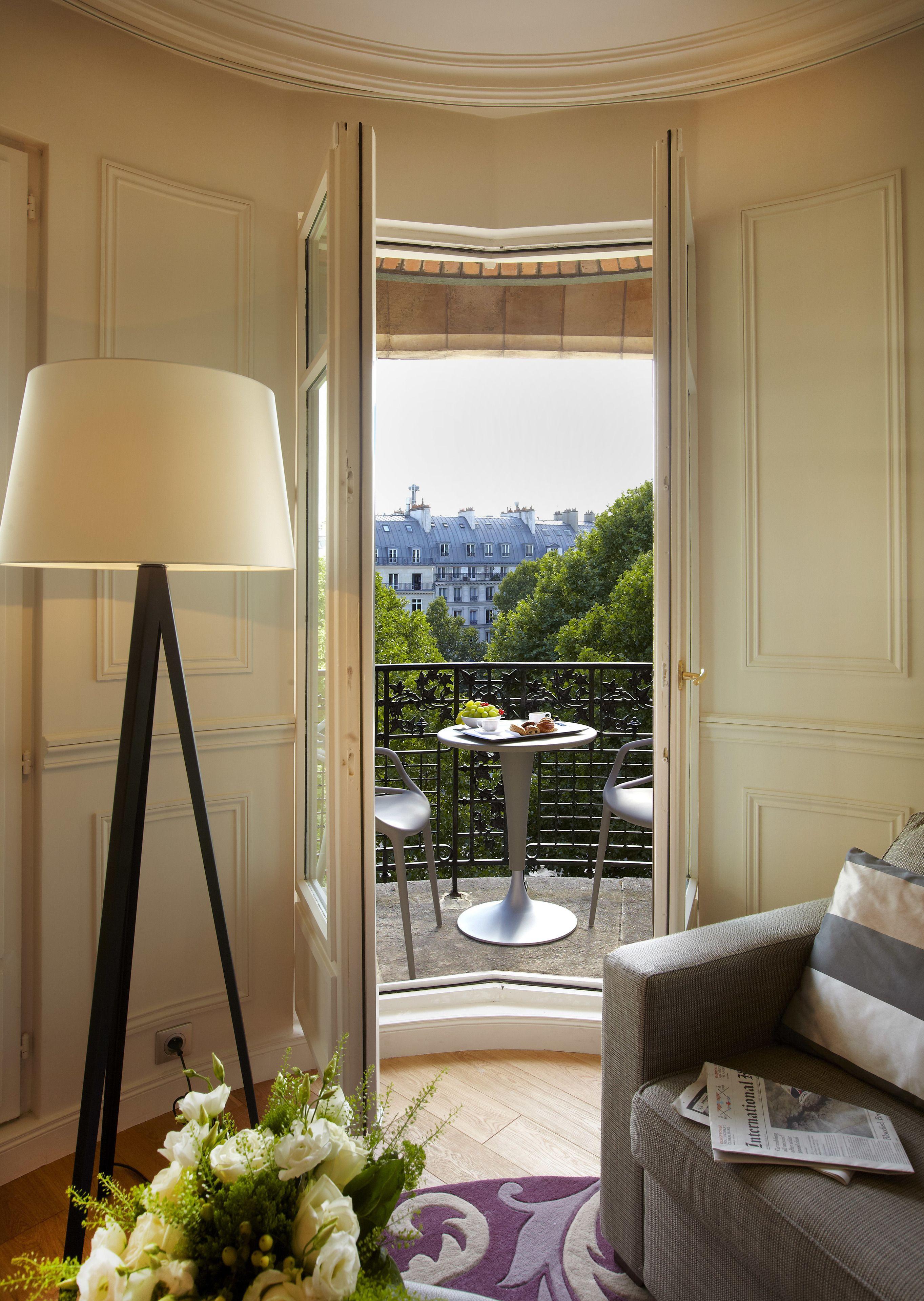 La Clef Louvre By The Crest Collection Hotel Paris