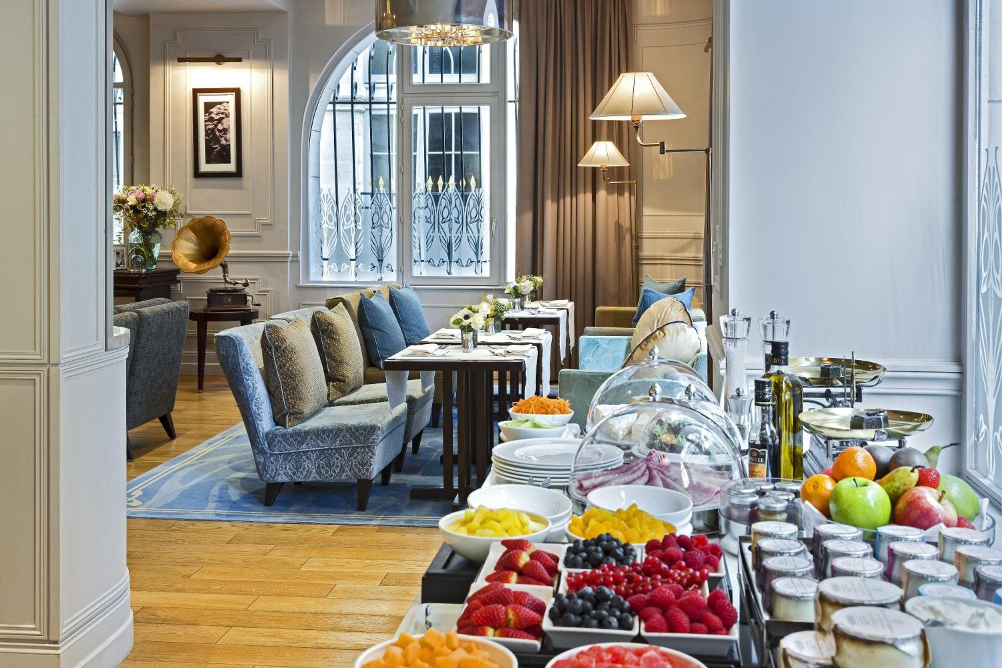 Hotel La Clef Louvre By The Crest Collection